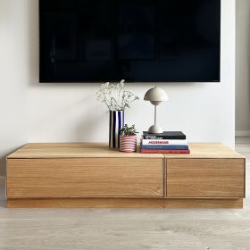 Brick Box EK TV bänk 135 x 22,5 x 45 cm